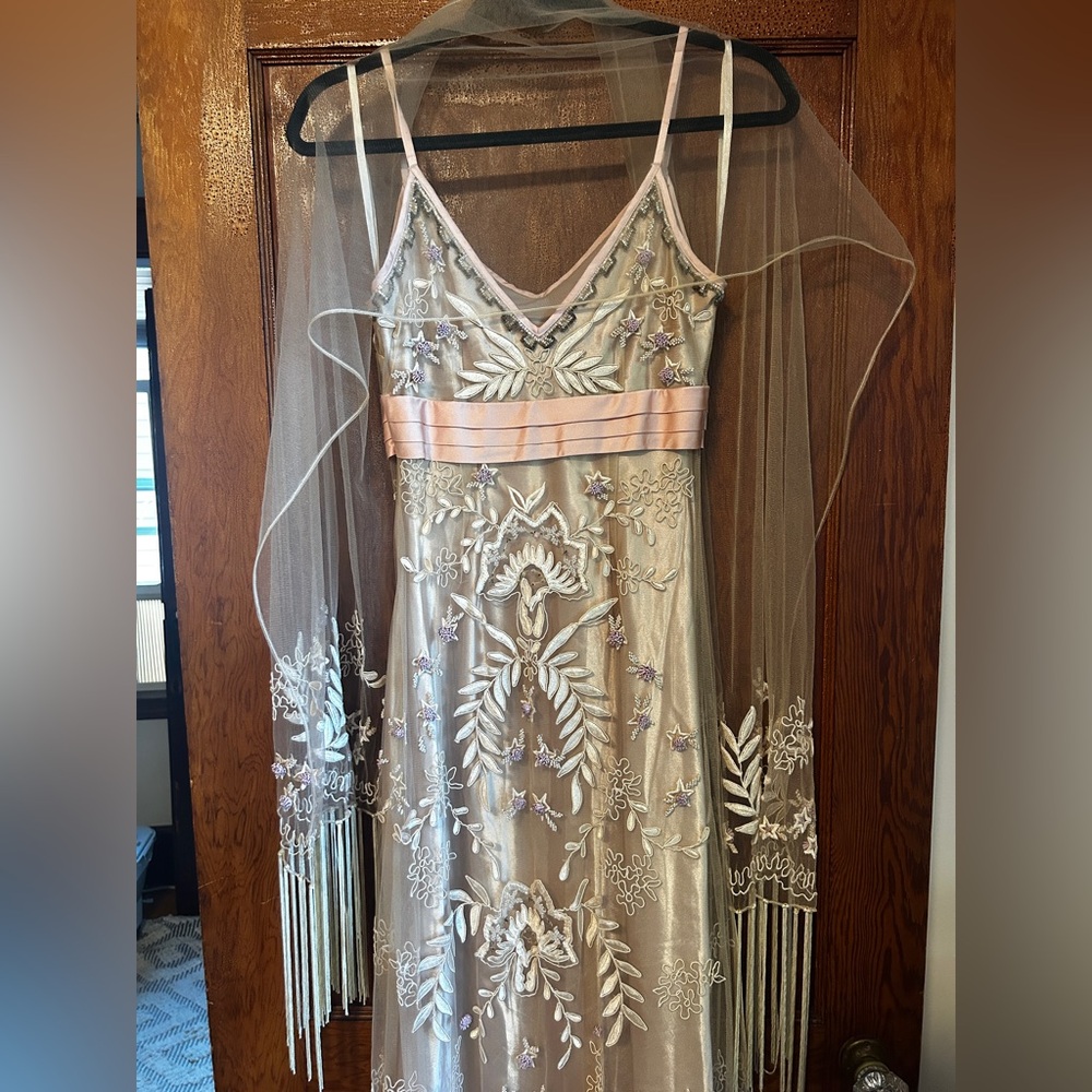 Vintage Sue Wong Designer Gown with scarf - Picture 6 of 10